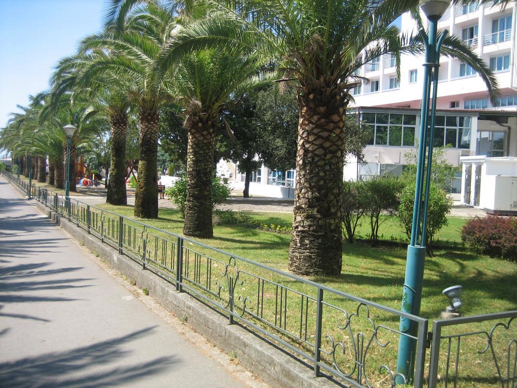 Mitko Apartments Будва Екстер'єр фото