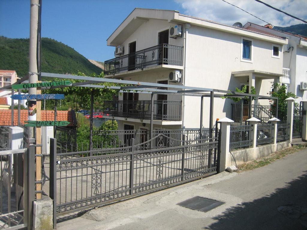 Mitko Apartments Будва Екстер'єр фото