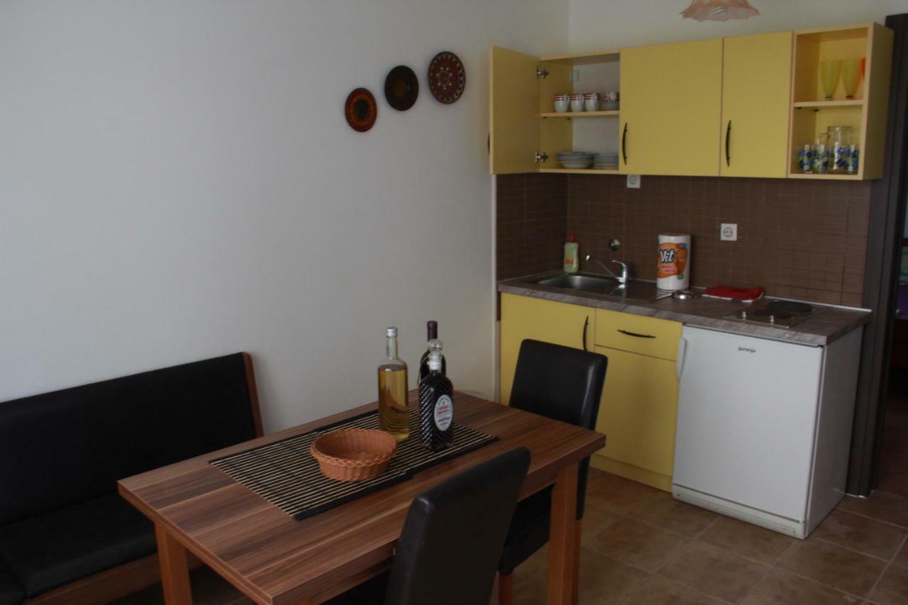Mitko Apartments Будва Екстер'єр фото
